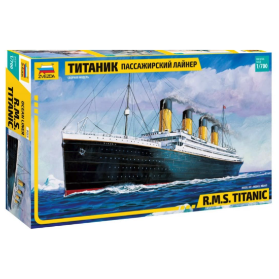 RMS Titanic (Zvezda 9059) 1:700